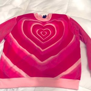 NWOT oversized heart sweatshirt - just like Luxe Noir London’s on Drag Race S15